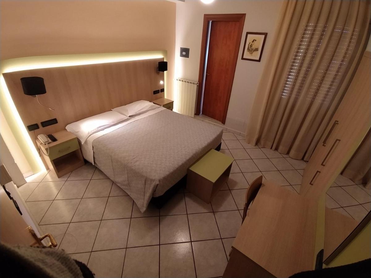 Hotel Monica Chianciano Terme Zewnętrze zdjęcie