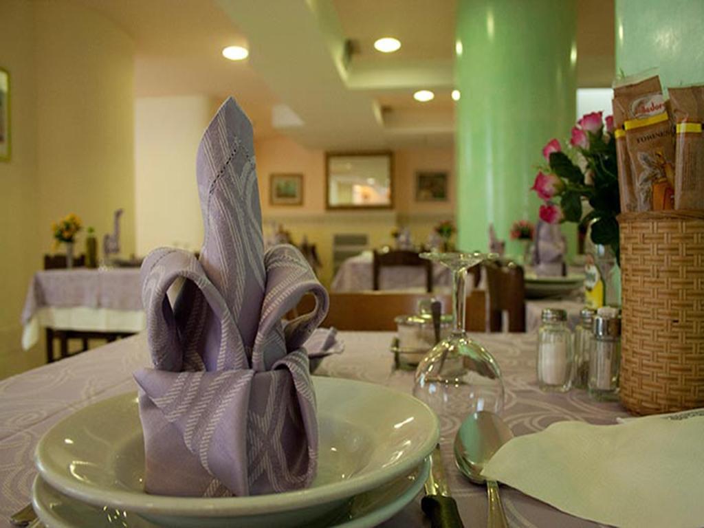 Hotel Monica Chianciano Terme Zewnętrze zdjęcie